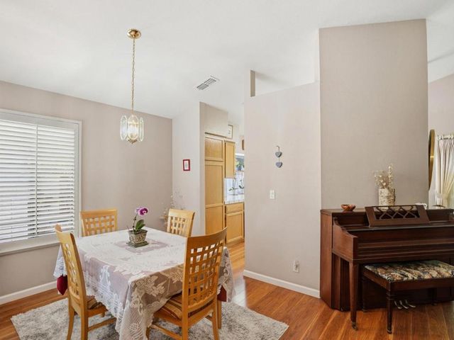 231 Breezewalk Drive, Vallejo, CA 94591