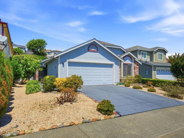 231 Breezewalk Drive, Vallejo, CA 94591