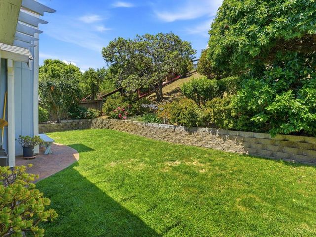 231 Breezewalk Drive, Vallejo, CA 94591