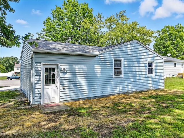 10 Windsor Mews, Rittman, OH 44270