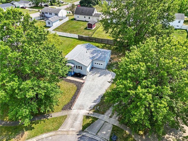 10 Windsor Mews, Rittman, OH 44270