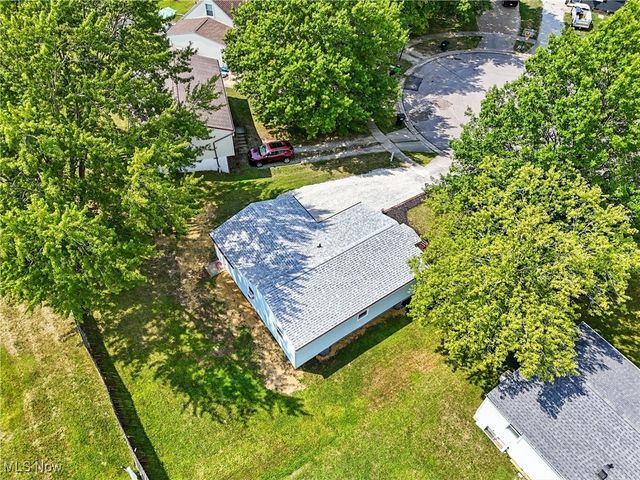 10 Windsor Mews, Rittman, OH 44270