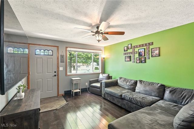 10 Windsor Mews, Rittman, OH 44270