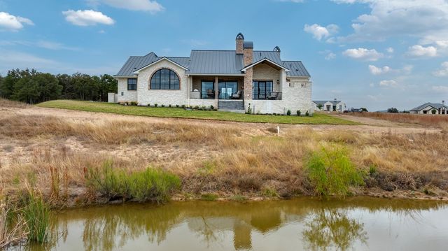 4412 Comanche Trace Dr, Kerrville, TX 78028