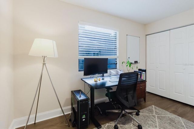 138 69TH AVENUE N, St Petersburg, FL 33702