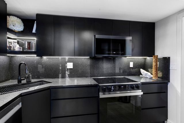 1200 S Flagler Drive S 201, West Palm Beach, FL 33401