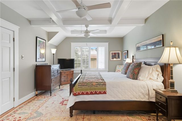 3 Olympia Pl, Squirrel Hill, PA 15217