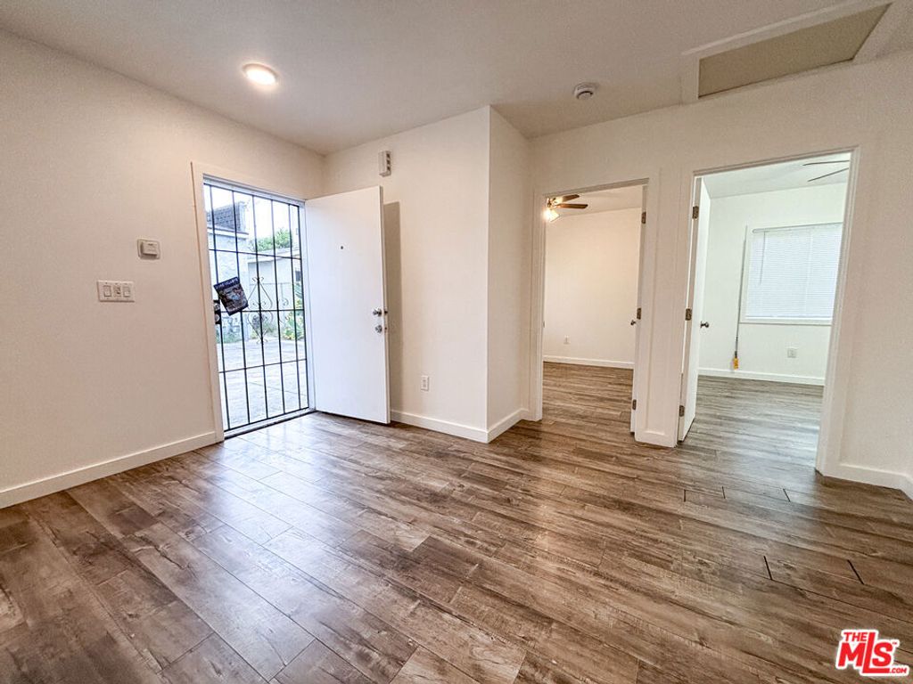 620 E 79th Street, Los Angeles, CA 90001 — photo 3