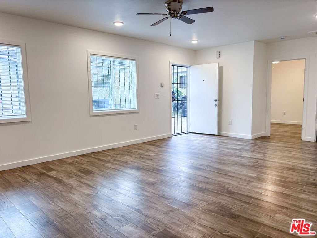 620 E 79th Street, Los Angeles, CA 90001 — photo 5