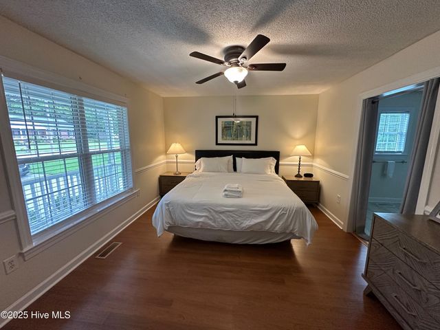 3015 Ellsworth Drive, Greenville, NC 27834