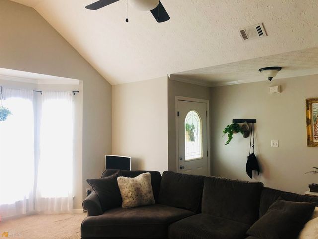 85 Emerald Drive, Newnan, GA 30265