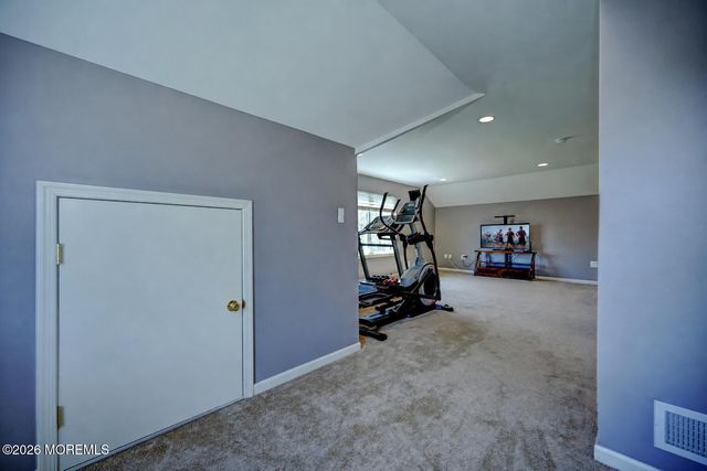 4 Topaz Drive, Jackson, NJ 08527
