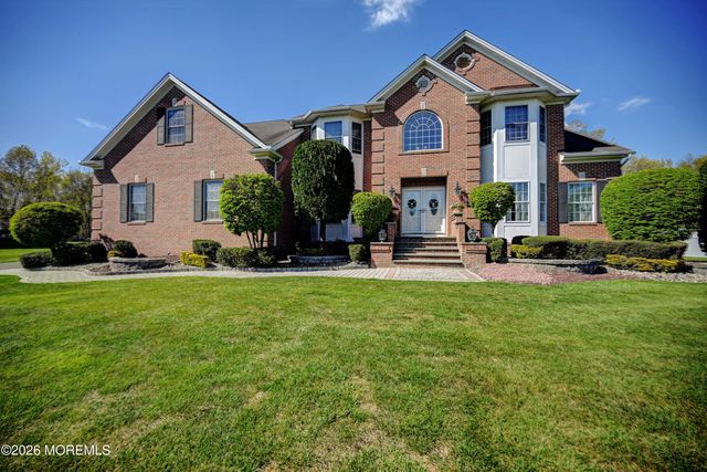 4 Topaz Drive, Jackson, NJ 08527
