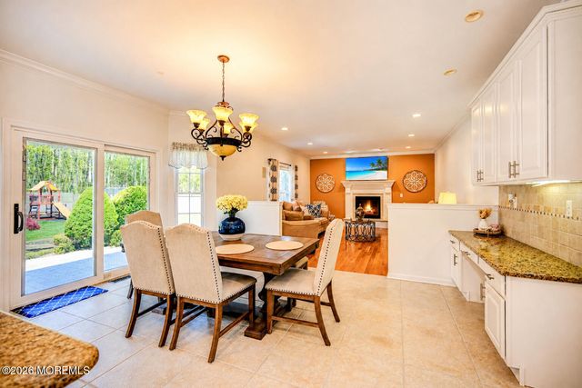 4 Topaz Drive, Jackson, NJ 08527