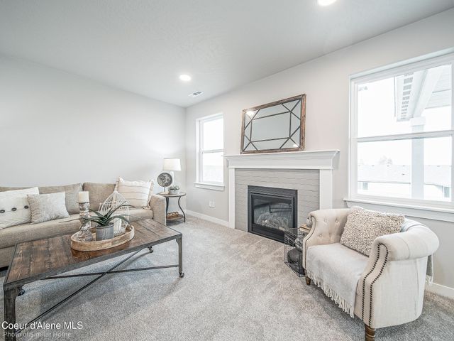 13748 N APEX WAY, Hayden, ID 83835