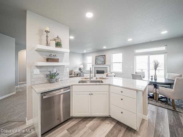 13748 N APEX WAY, Hayden, ID 83835