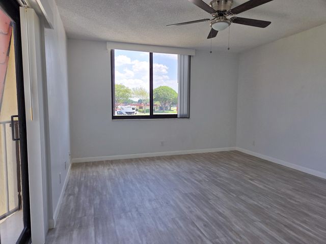 3888 Victoria Drive, West Palm Beach, FL 33406