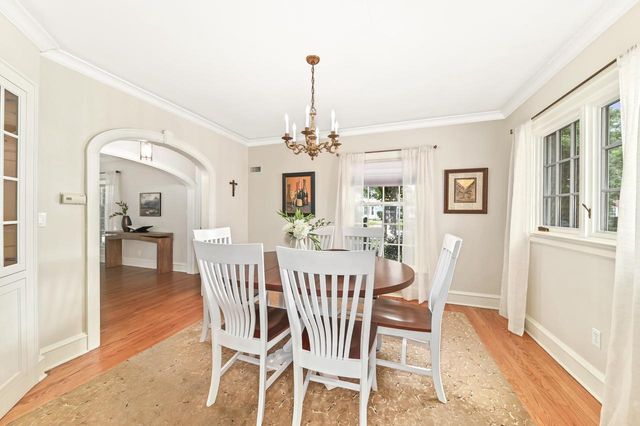 2504 N 90th STREET, Wauwatosa, WI 53226