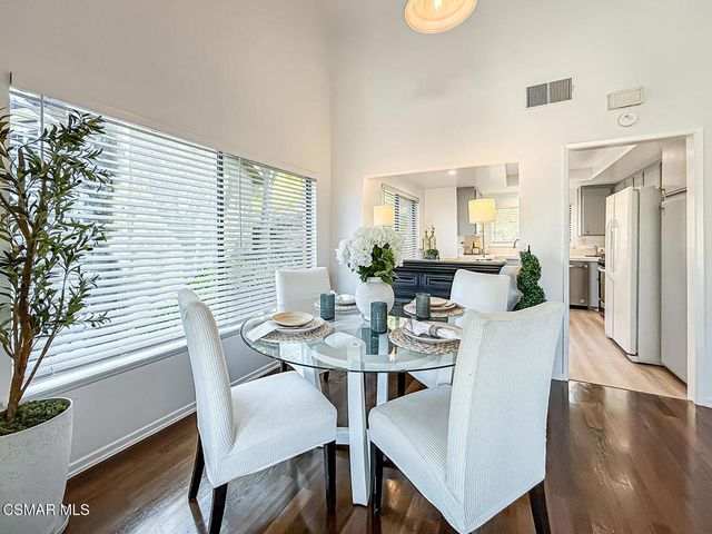 599 Calle De Las Ovejas, Oak Park, CA 91377