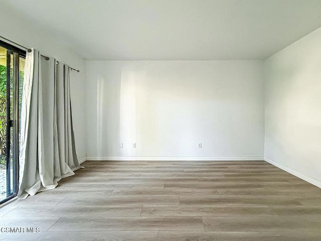 599 Calle De Las Ovejas, Oak Park, CA 91377