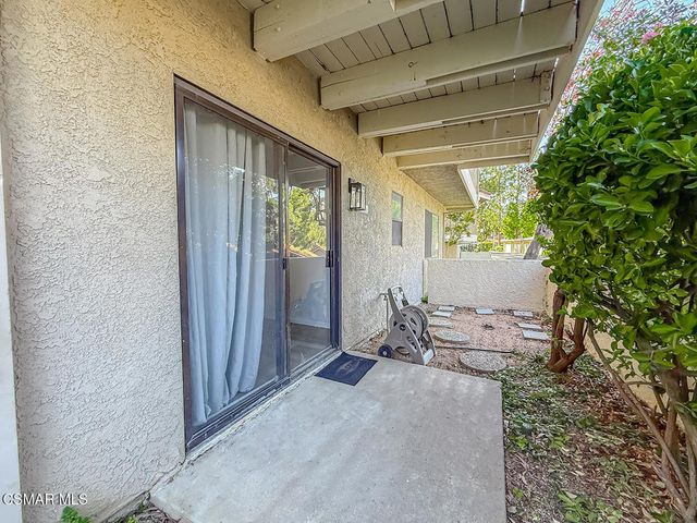 599 Calle De Las Ovejas, Oak Park, CA 91377