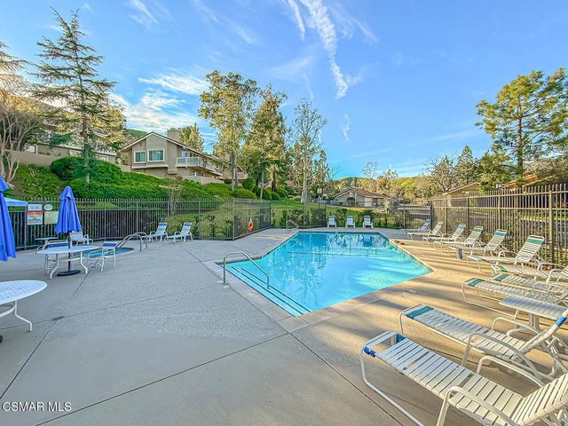 599 Calle De Las Ovejas, Oak Park, CA 91377