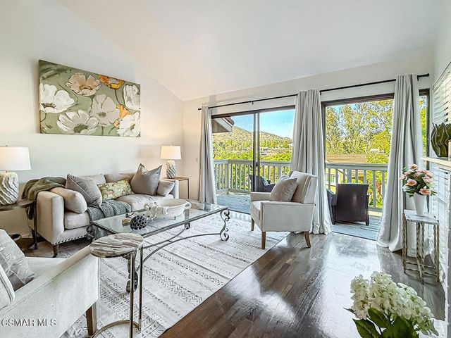 599 Calle De Las Ovejas, Oak Park, CA 91377