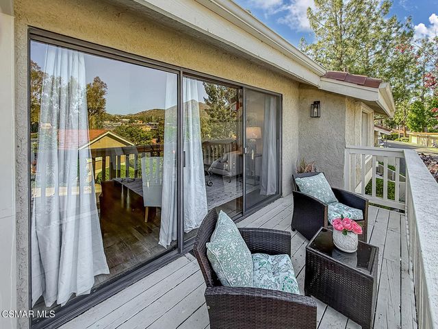 599 Calle De Las Ovejas, Oak Park, CA 91377