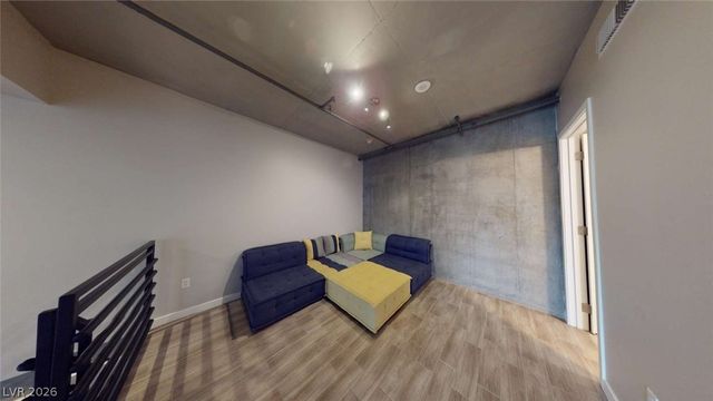 353 East Bonneville Avenue 125, Las Vegas, NV 89101