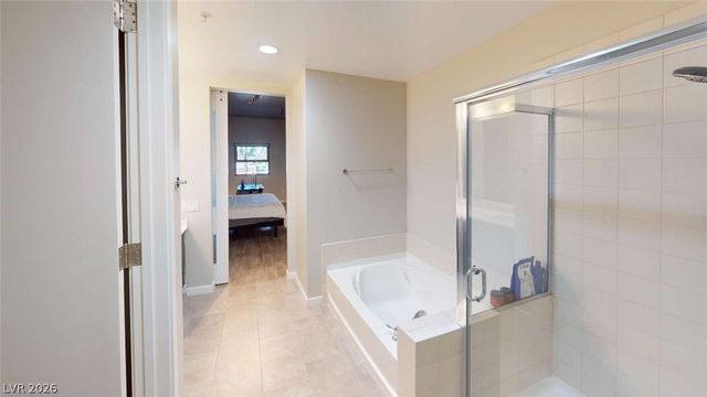 353 East Bonneville Avenue 125, Las Vegas, NV 89101