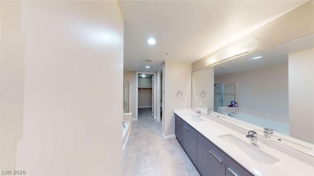 353 East Bonneville Avenue 125, Las Vegas, NV 89101