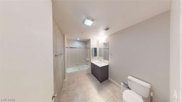 353 East Bonneville Avenue 125, Las Vegas, NV 89101