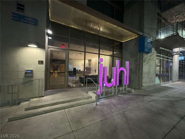 353 East Bonneville Avenue 125, Las Vegas, NV 89101