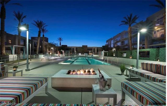 353 East Bonneville Avenue 125, Las Vegas, NV 89101