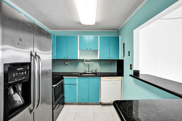 1465 NE 123rd St 714, North Miami, FL 33161