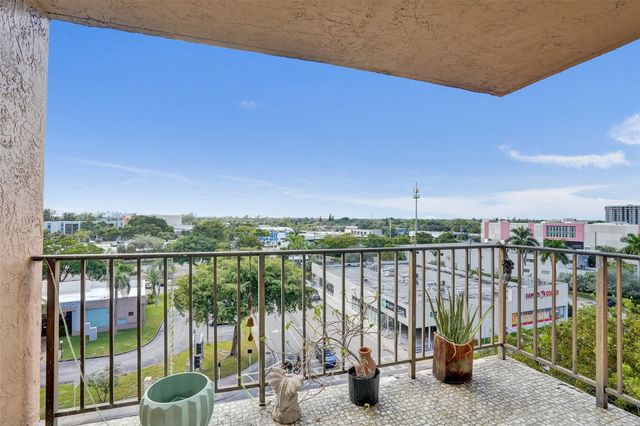 1465 NE 123rd St 714, North Miami, FL 33161