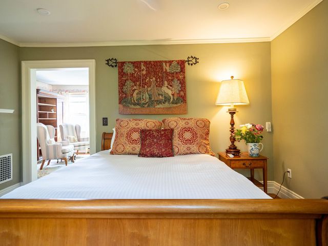 505 Dewey's Mills Road, Hartford, VT 05047