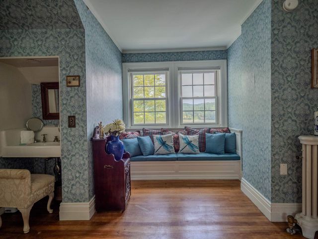 505 Dewey's Mills Road, Hartford, VT 05047