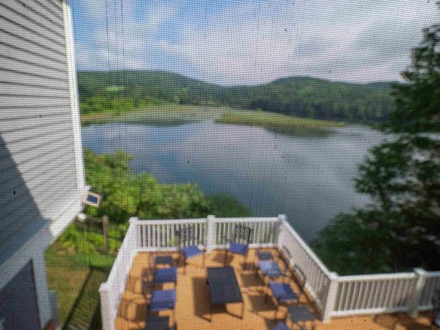505 Dewey's Mills Road, Hartford, VT 05047