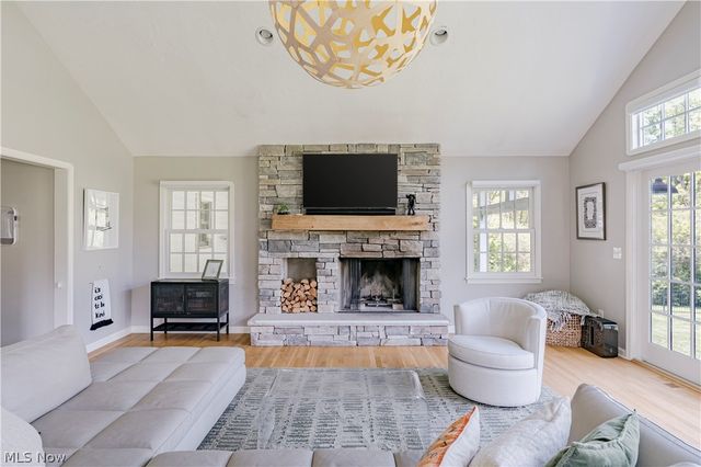 35 Murwood Drive, Moreland Hills, OH 44022