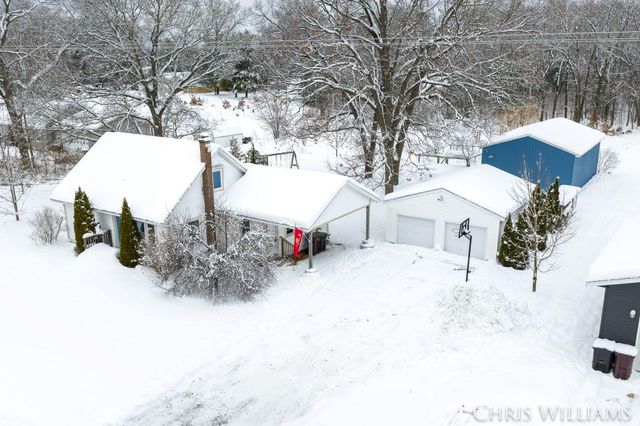 2288 Macarthur Road, Muskegon Twp, MI 49442