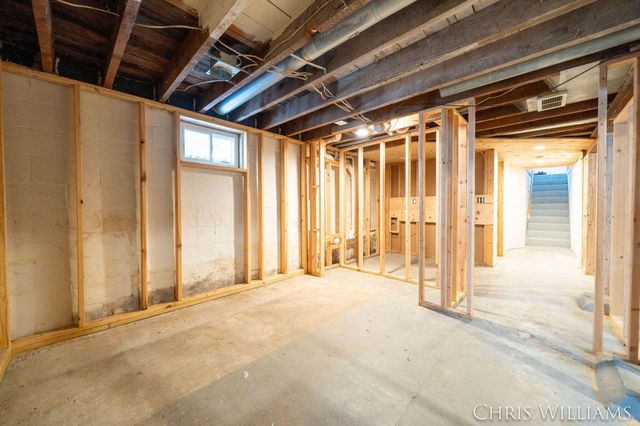 2288 Macarthur Road, Muskegon Twp, MI 49442