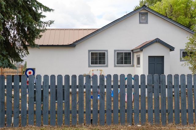 404 S 5th Street, Kremmling, CO 80459