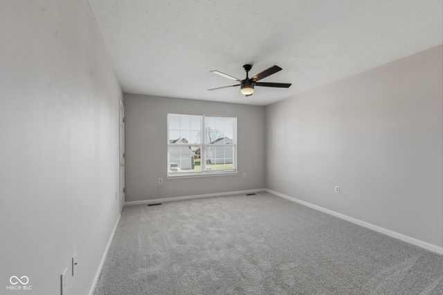 2354 Valley Creek East Lane, Indianapolis, IN 46229