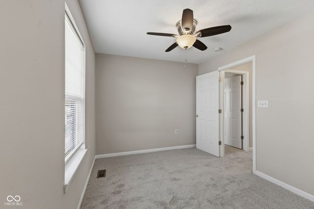 2354 Valley Creek East Lane, Indianapolis, IN 46229