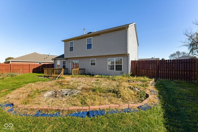 2354 Valley Creek East Lane, Indianapolis, IN 46229