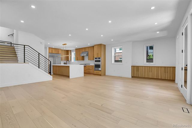 300 S Franklin Street, Denver, CO 80209