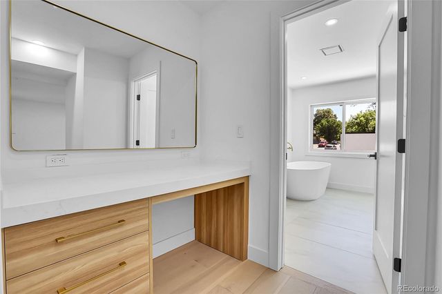 300 S Franklin Street, Denver, CO 80209