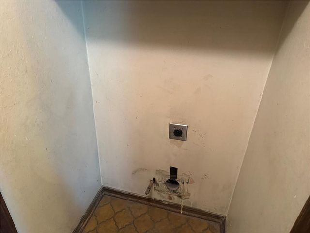 7501 NW 12th Place, Oklahoma City, OK 73127