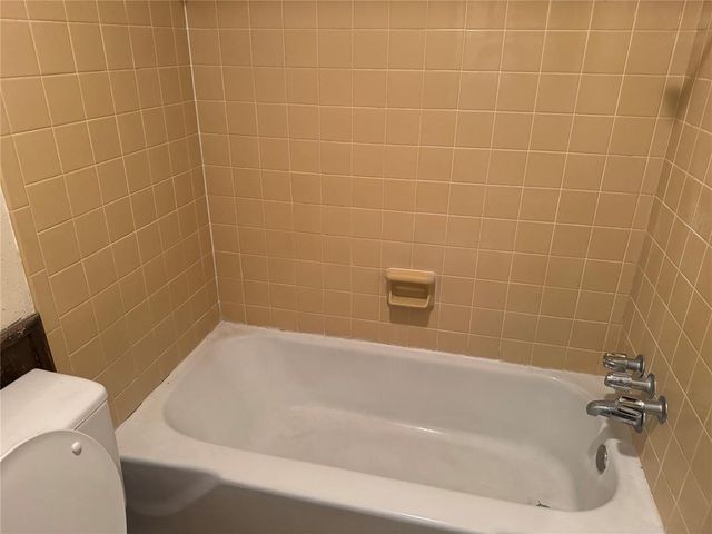 7501 NW 12th Place, Oklahoma City, OK 73127